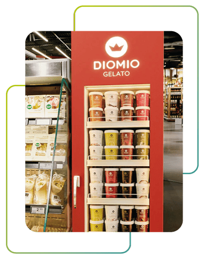 Geladeira com potes de gelato Dio Mio em supermercado Geladeira com potes de gelato Dio Mio em supermercado